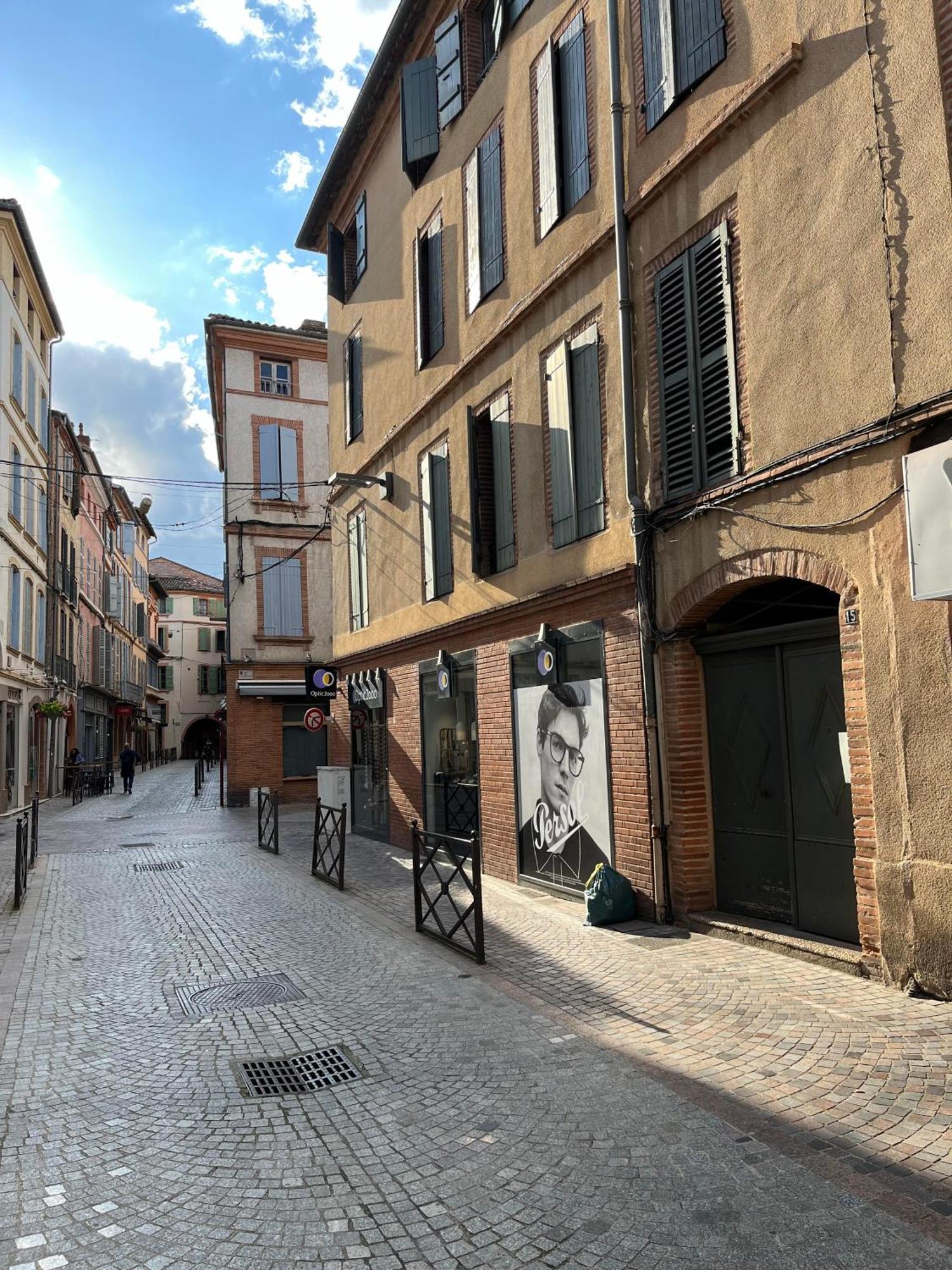 Le Nid Douillet - Lit King Size Apartman Montauban Kültér fotó